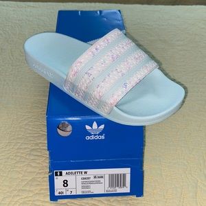 NIB Womens Adidas Adilette Slides